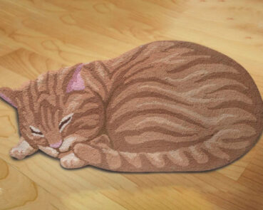cat shaped throw rug